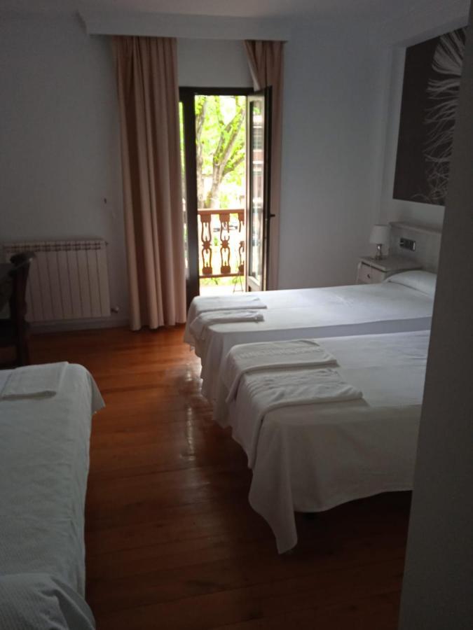 Hotel Pisuerga Proaza Extérieur photo